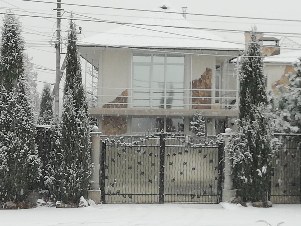 Тownhouse 84 Villa Petropavlovskaya Borshchagovka Bagian luar foto